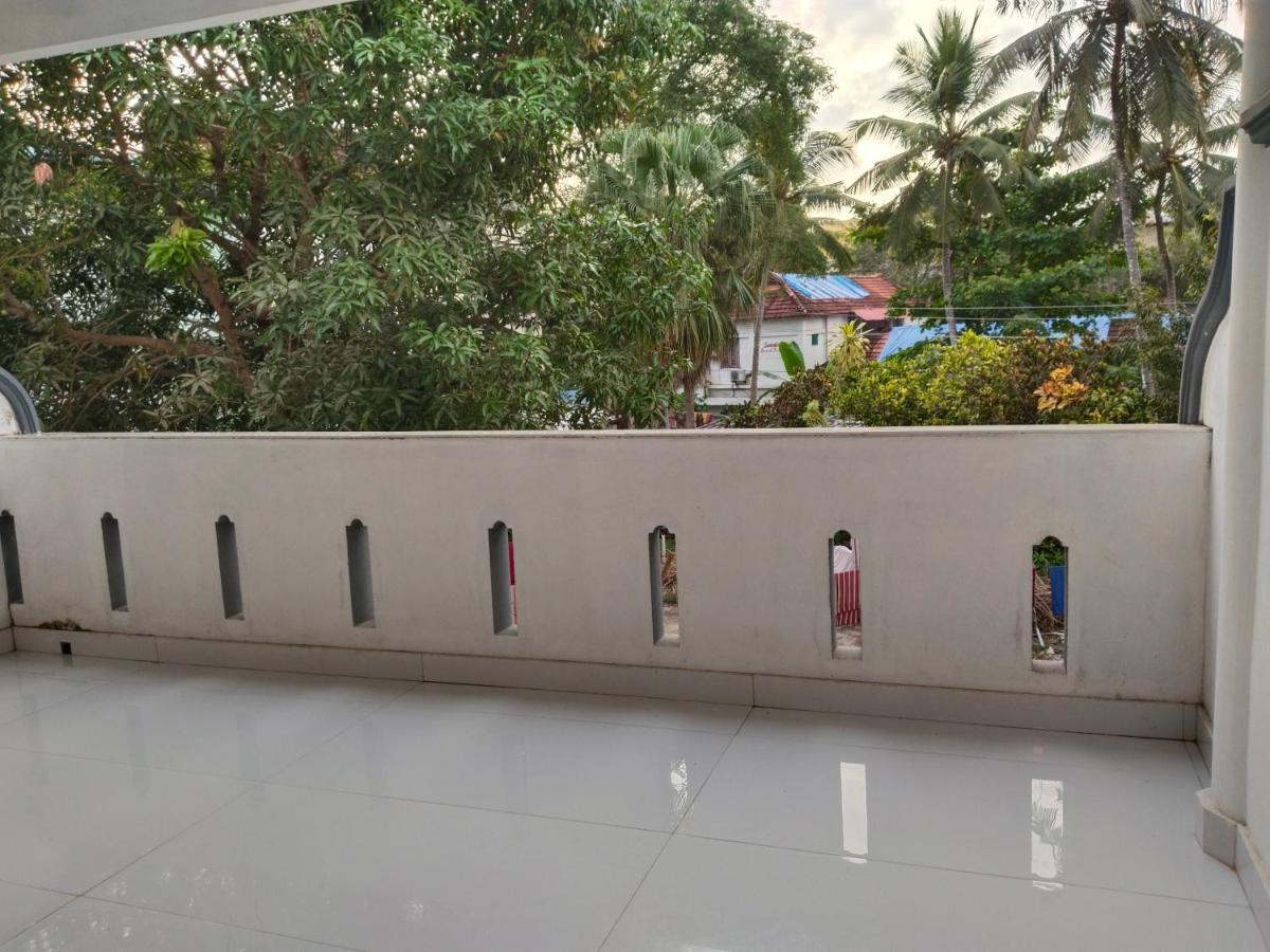 Hotel Neptune Kovalam Thiruvananthapuram Екстериор снимка