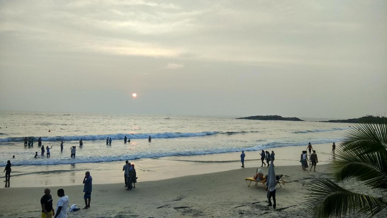 Hotel Neptune Kovalam Thiruvananthapuram Екстериор снимка